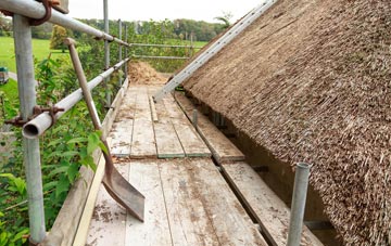 advantages of Mottram St Andrew thatch roofing